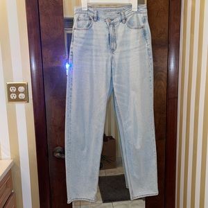 American Eagle Jeans with crossed button
